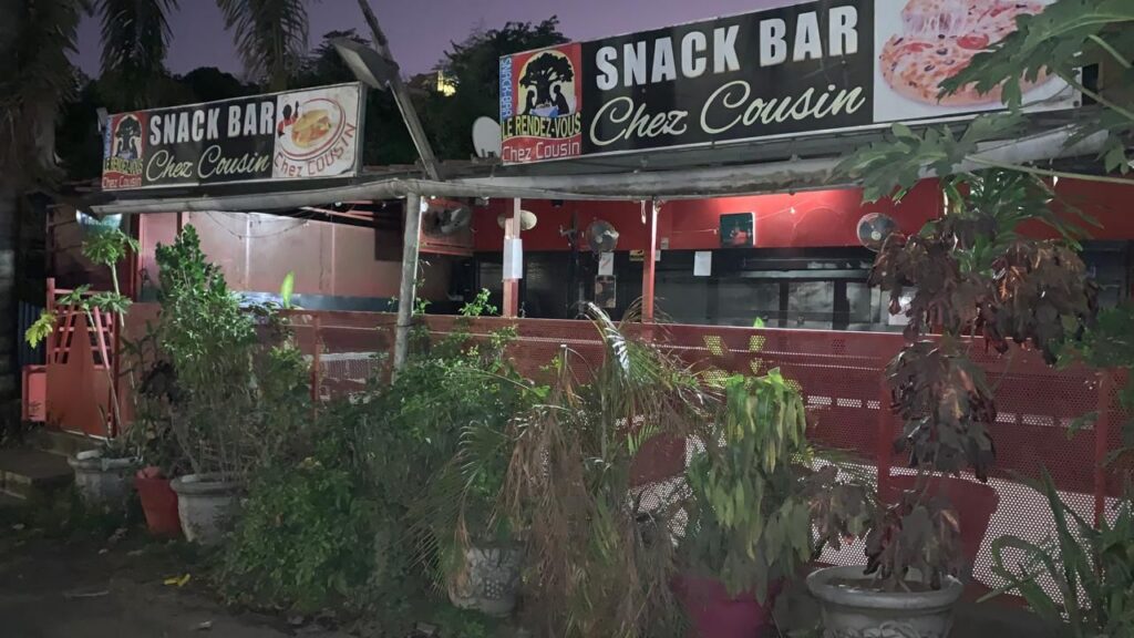 Opération de contrôle du CODAF dans des bars à Mamoudzou : interpellation de huit femmes en situation irrégulière dans le cadre de la lutte contre la prostitution et la traite des êtres humains.
