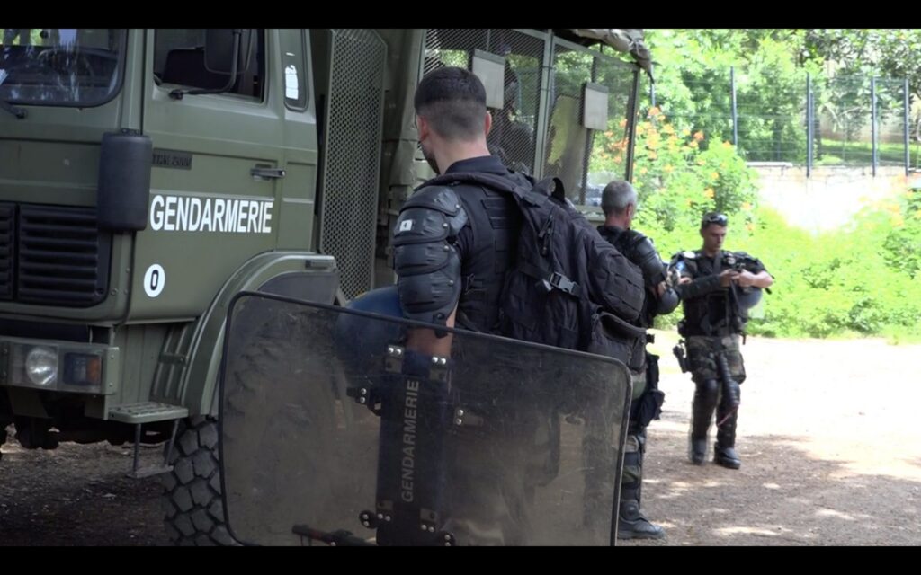 À Bouyouni, des incidents nocturnes ont brièvement perturbé le village avant une intervention rapide des forces de l’ordre.