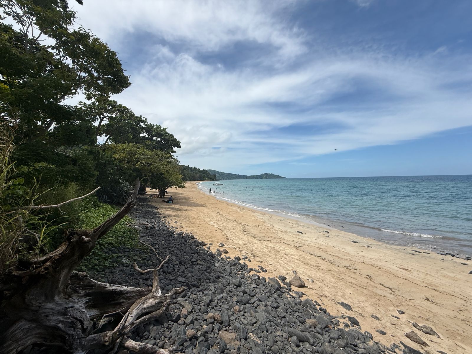 Soirée agitée sur le rivage de N’Gouja