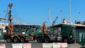 Port de Longoni à Mayotte au cœur des débats sur la création d’un établissement public industriel et commercial pour sa gestion.