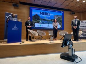 Accueil 25 Représentants de la Communauté de Communes de Petite-Terre participant aux Assises Internationales des Territoires d’Activités Durables à Paris.