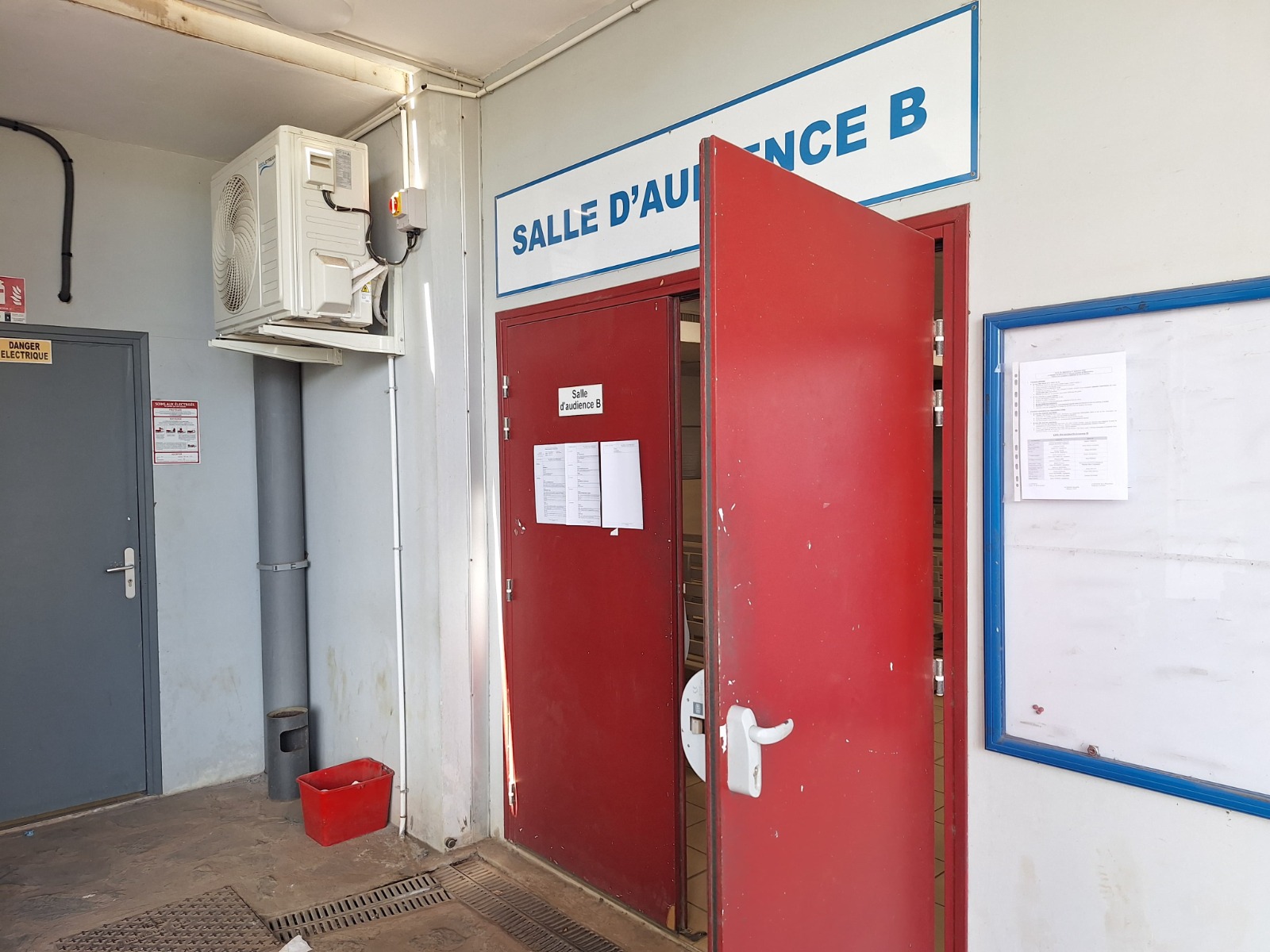 Un jeune de Vahibé conduit en prison après le renvoi de son procès