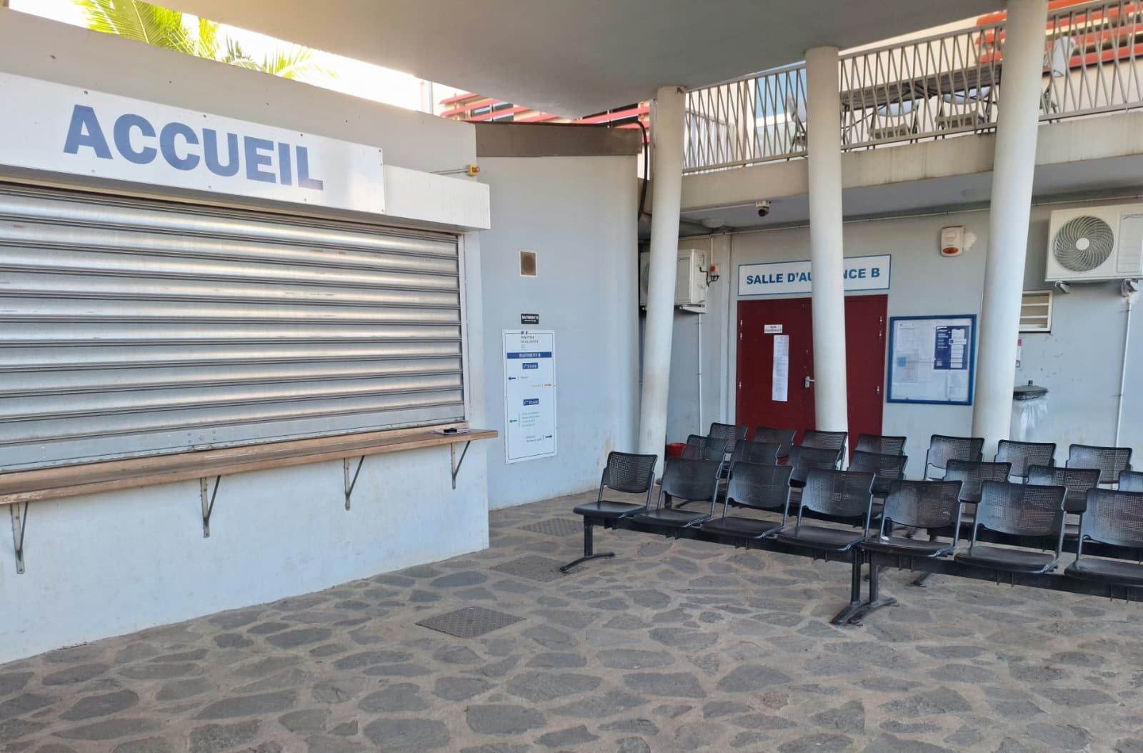Perdu dans les démarches administratives, un chauffeur de taxi obtient le renvoi de son procès