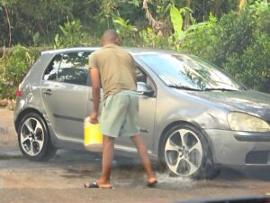 Accueil 24 lavage voiture en riviere. 15541f47 6678 48bc a5ca a806f8aacdfa