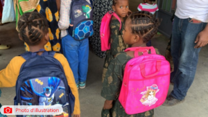Accueil 11 Parents d’élèves de M’zouasia mobilisés avant la rentrée scolaire 2026-2027 pour réclamer de meilleures conditions d’accueil et de sécurité dans les écoles.