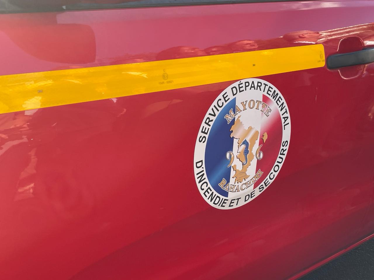 Trois cases en taule incendiés sur fond de désaccord sur l’usage des parcelles