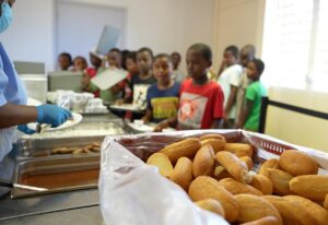 Accueil 23 Paiement de la cantine scolaire 2026-2027 ouvert aux familles des écoles de Bouéni à Mayotte
