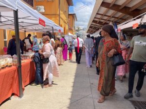 Accueil 19 Salon du tourisme et des loisirs de Mayotte à Mamoudzou avec restrictions de circulation autour du marché couvert