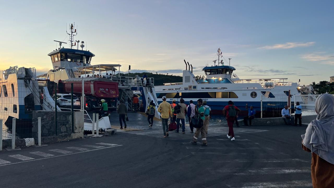 Le ticket unitaire de la barge passe à 1 euro