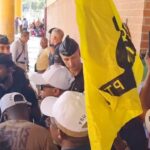 Accueil 6 Le leader de l’intersyndicale interpellé