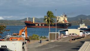 Port de Longoni à l’arrêt : navires immobilisés et conséquences économiques pour le transport maritime à Mayotte