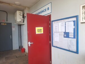 Accueil 115 Jeune homme condamné à six mois de prison à Mayotte après un vol et des violences sur des gendarmes