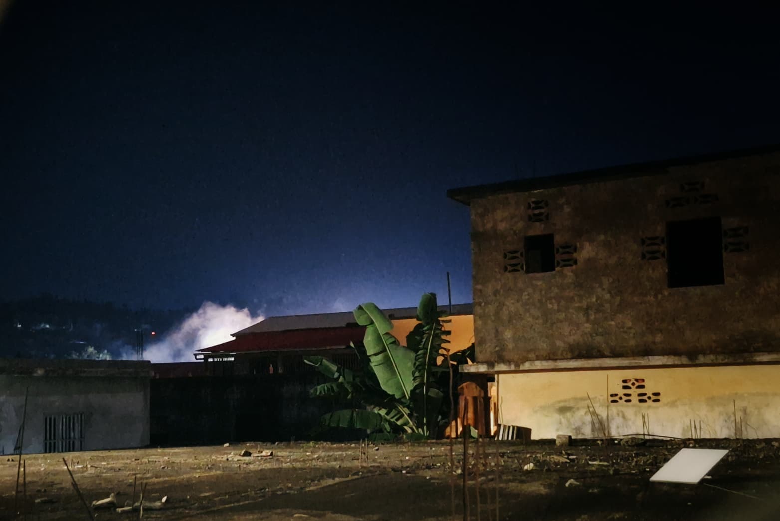 À Vahibé, détonations et gaz lacrymogènes au cours d’une nouvelle nuit agitée