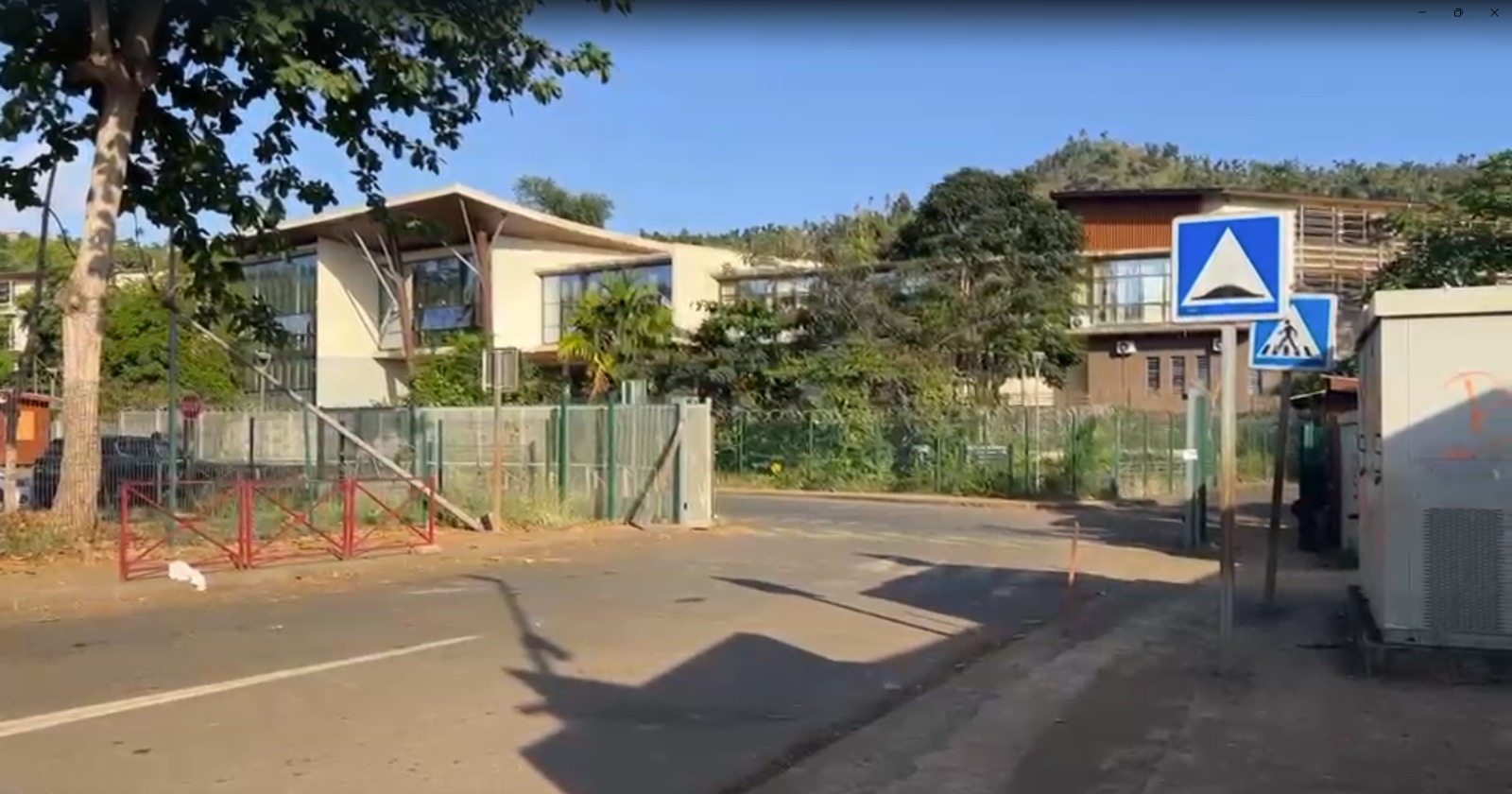 Après plusieurs jours de mobilisation, le calme revient devant les lycées de Mayotte (vidéo)