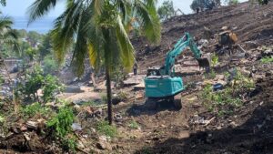 Accueil 21 Opération de décasage à Dapani à Mayotte après un arrêté préfectoral ordonnant l’évacuation de constructions illégales et insalubres