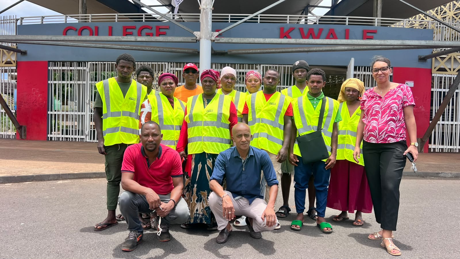 Au collège de Kwalé, les vacances servent aussi à apprendre (photos)