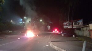 Justice à Mayotte : mesures judiciaires visant les parents de mineurs impliqués dans des violences nocturnes et des barrages routiers