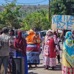 Les habitants de Mtsamoudou bloquent à nouveau ses deux...